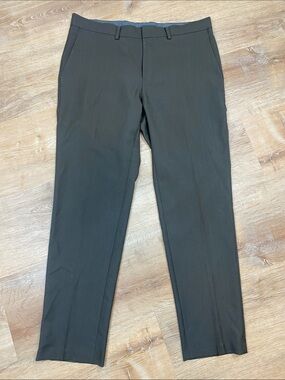 Haggar Premium Comfort Dress Pants Brown 34 x 30